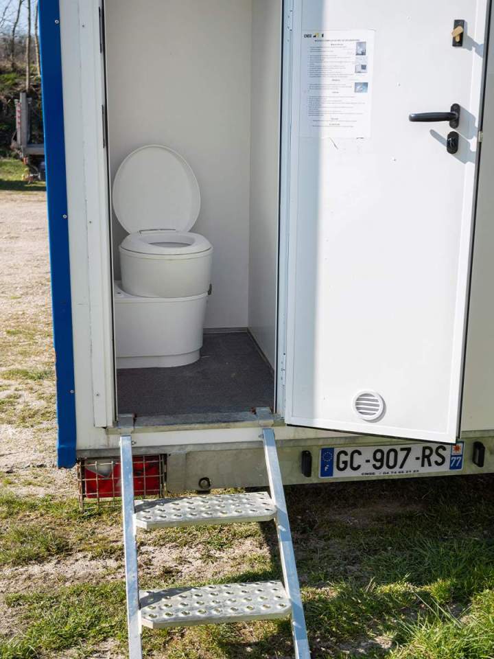 Service de rénovation de WC de chantier Villevaudé